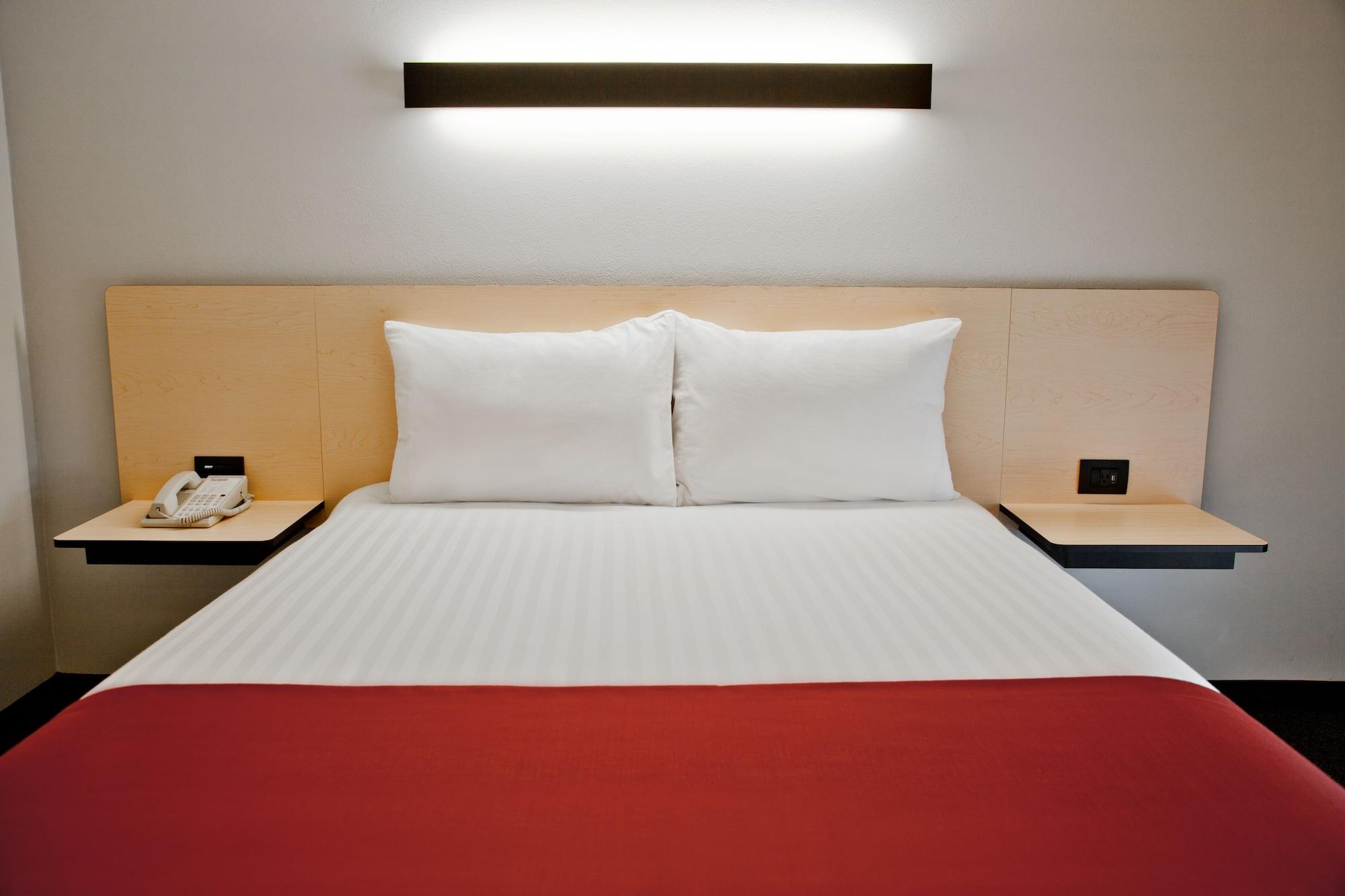 City Express By Marriott Tijuana Rio Exterior photo