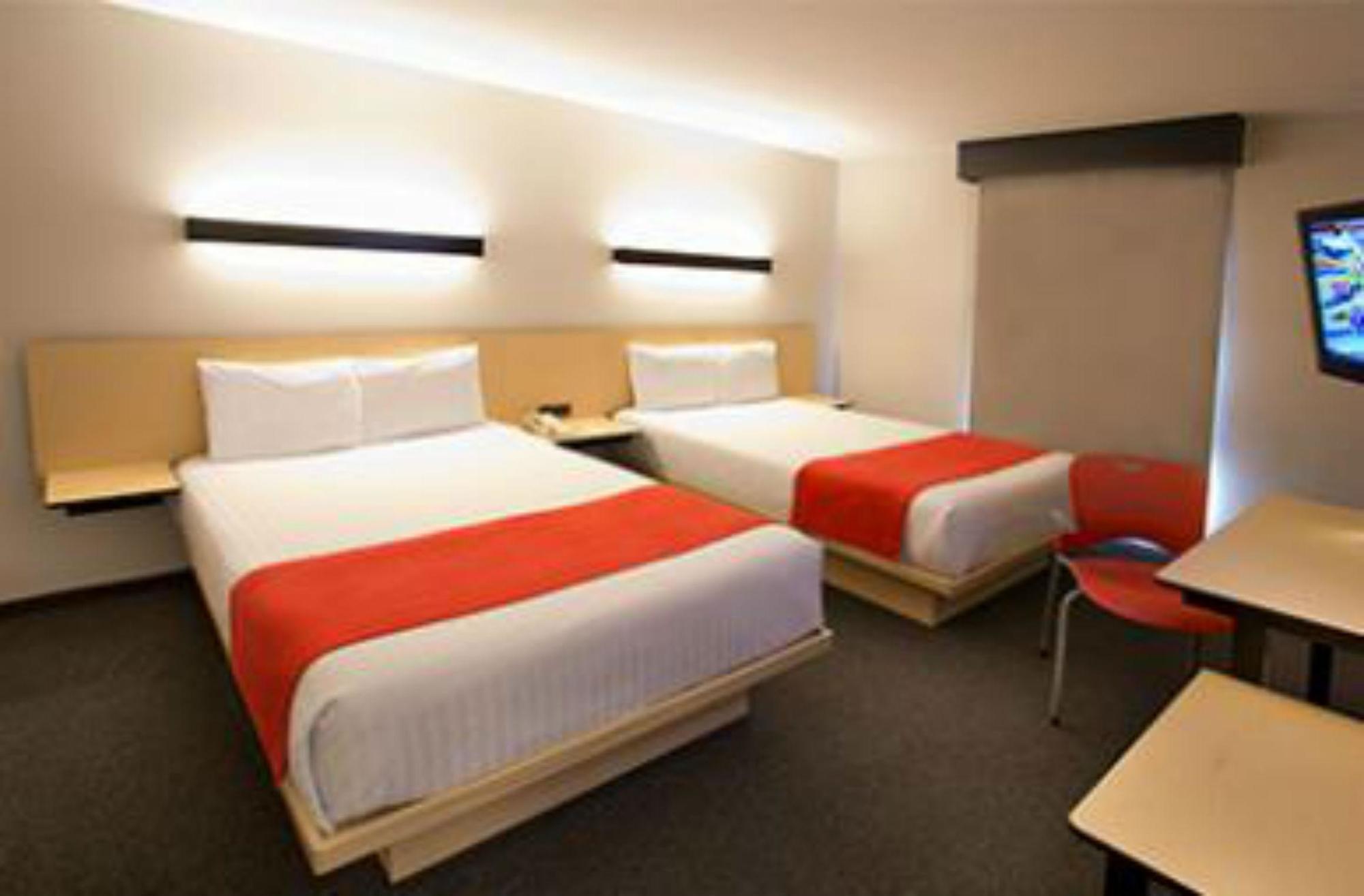 City Express By Marriott Tijuana Rio Exterior photo